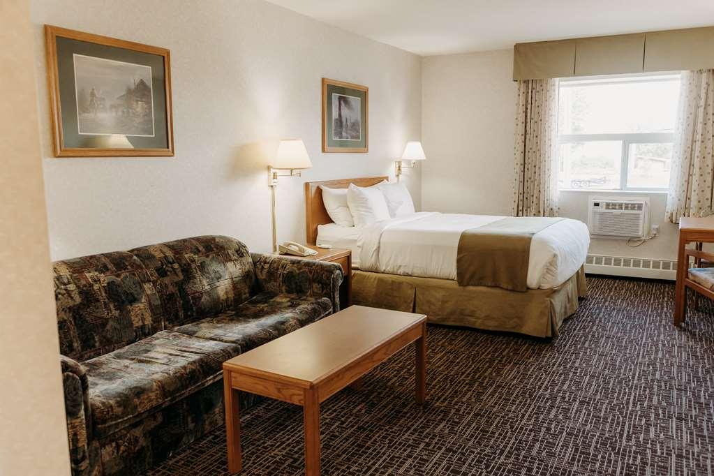 Coast Fort St John Hotel Fort St. John Room photo