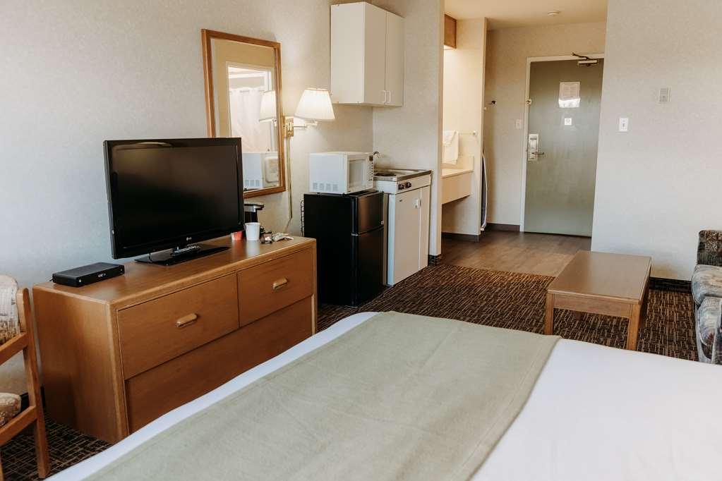 Coast Fort St John Hotel Fort St. John Room photo